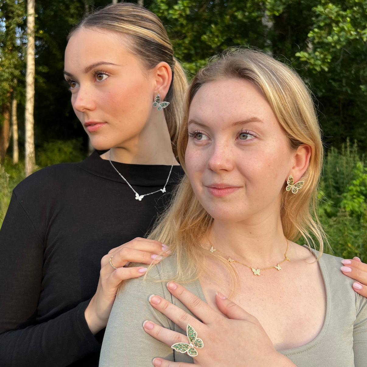 Pendant butterfly necklace